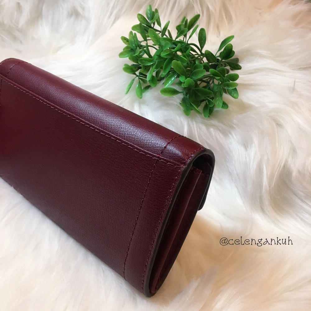 💕NEW Michael Kors Kinsley Carryall Leather Wallet - Picture 4 of 5